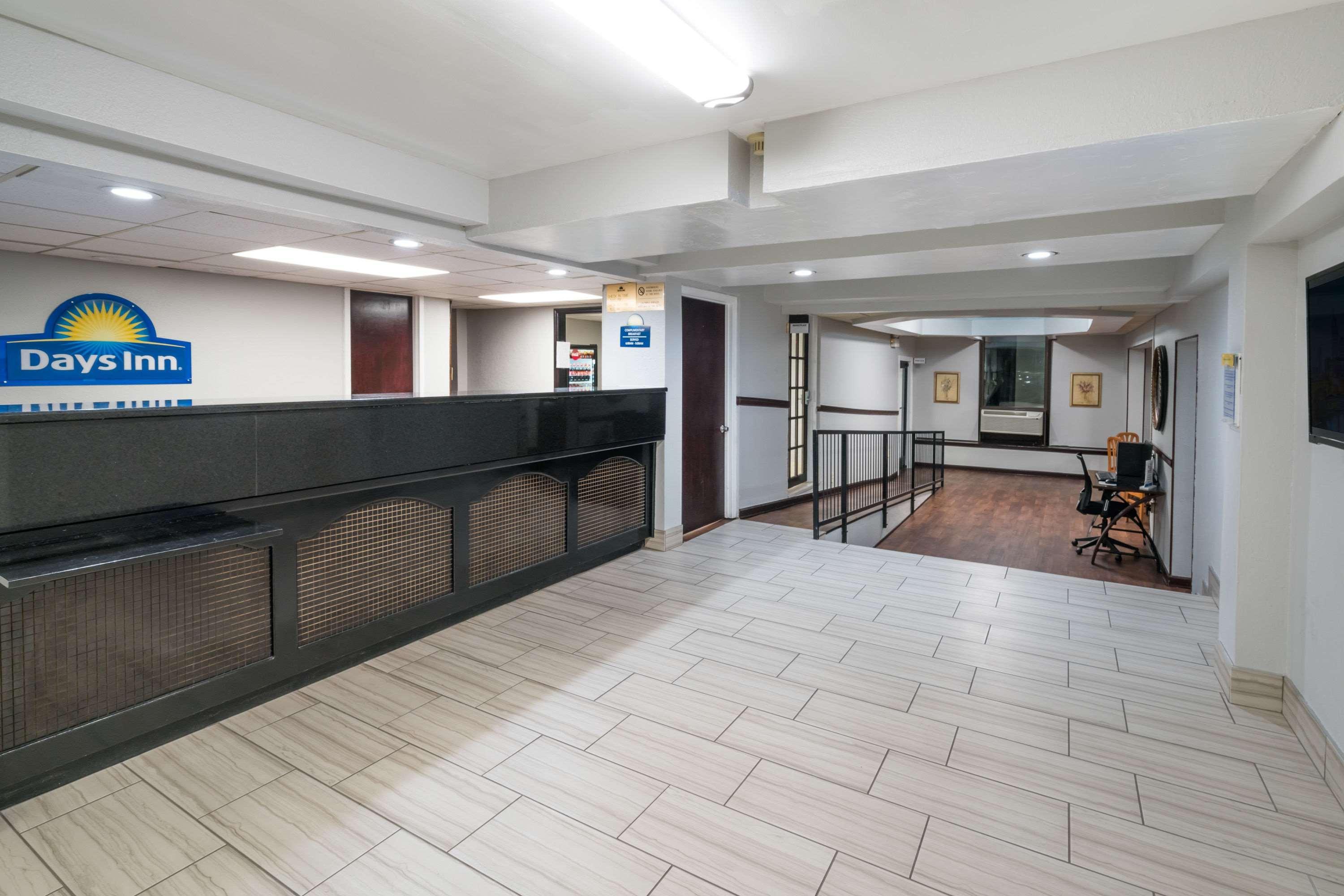 Days Inn By Wyndham Goodlettsville Nashville מראה חיצוני תמונה