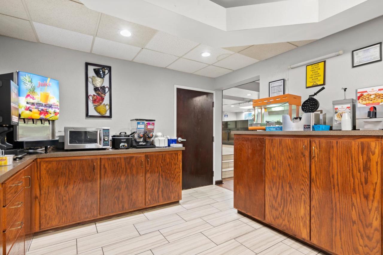 Days Inn By Wyndham Goodlettsville Nashville מראה חיצוני תמונה