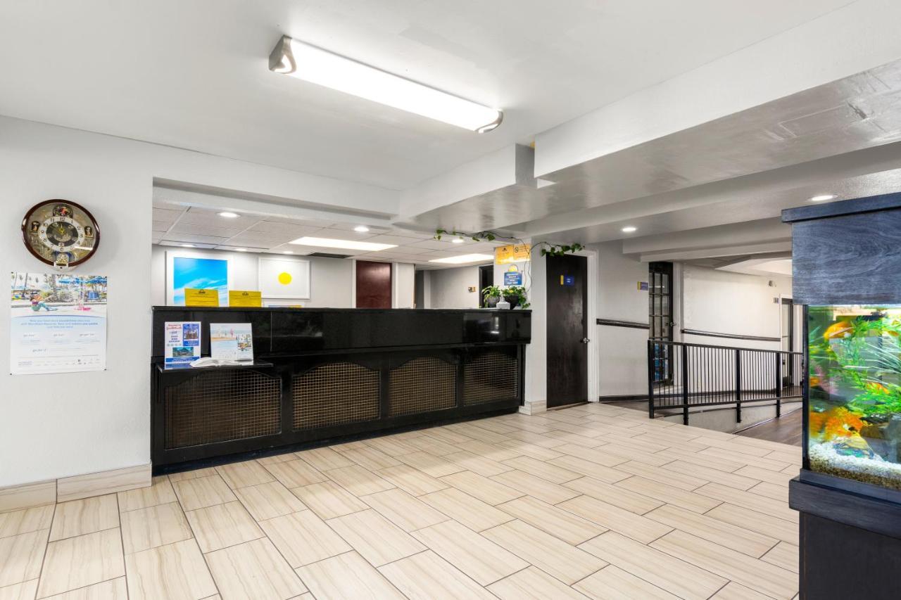 Days Inn By Wyndham Goodlettsville Nashville מראה חיצוני תמונה